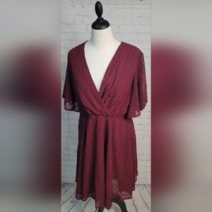 Missky Wine Knee Length Dress size Lg
